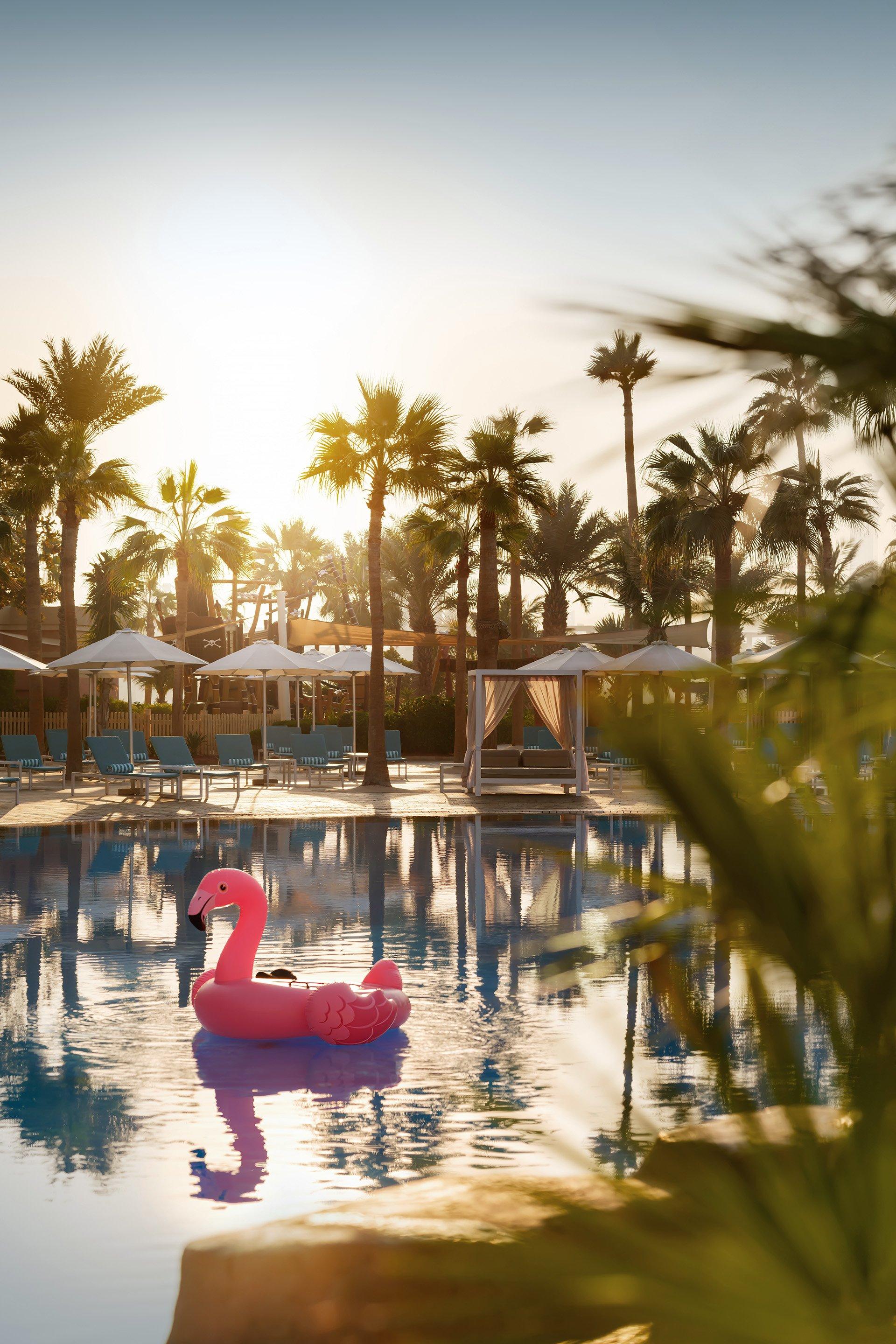 Pool and beach 